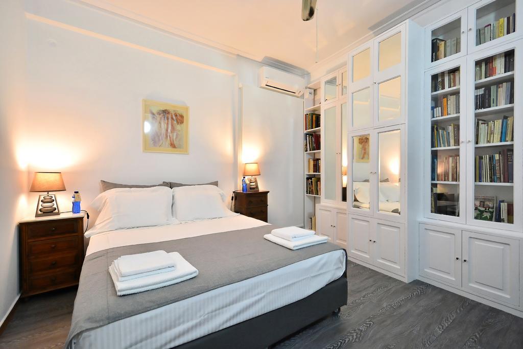 אתונה Plaka Elegant Apartment מראה חיצוני תמונה