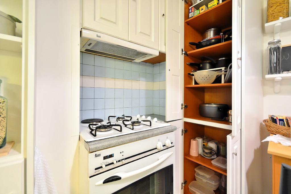 אתונה Plaka Elegant Apartment מראה חיצוני תמונה