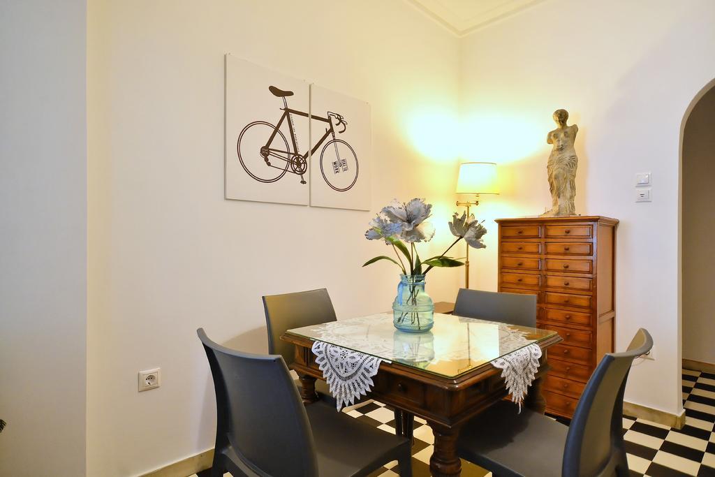 אתונה Plaka Elegant Apartment מראה חיצוני תמונה